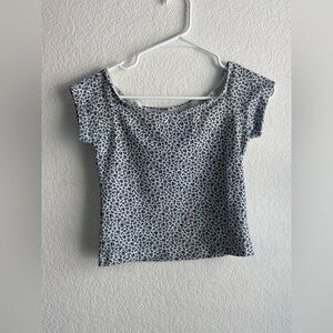 Brandy Melville off the shoulder top